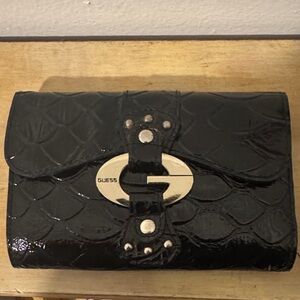 Guess Wallet